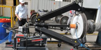 Maintenance of rolling stock in railway vehicles – Easy removal and installation of bearings, wheels and other drive components